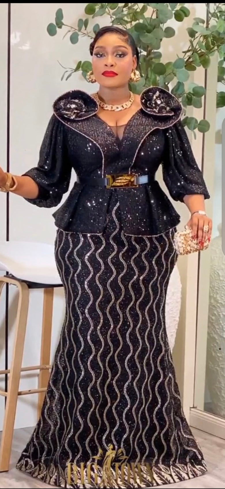 Luxury Black Sequin Mermaid Gown with Gold Detail | Godshand Fashion E Godshandfashion Luxury Black Sequin Mermaid Gown with Gold Detail | Godshand Fashion E Godshandfashion
