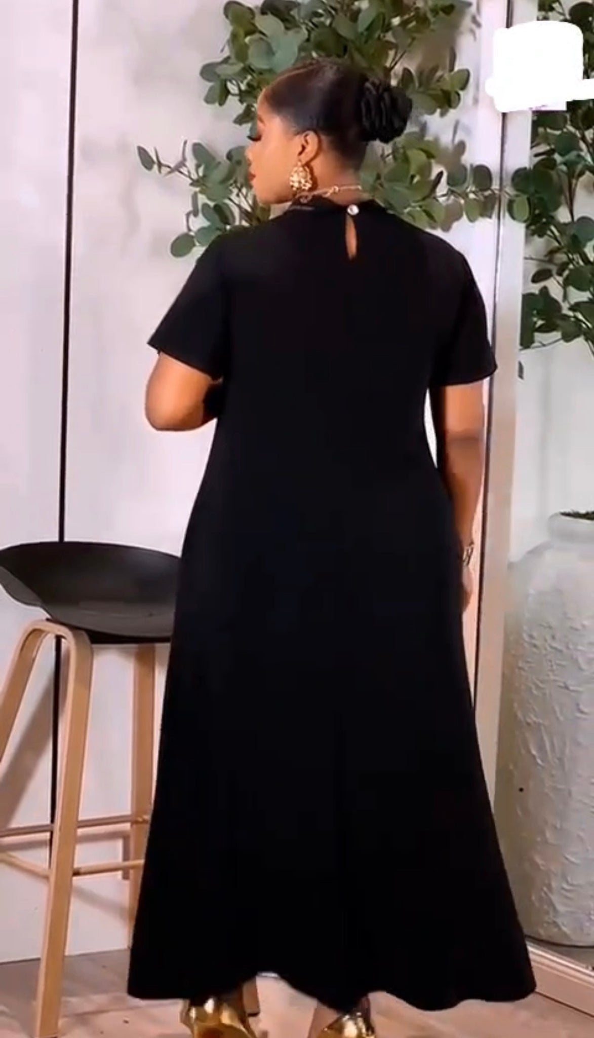 Elegant Black Embroidered Maxi Dress for Women Elegant Black Embroidered Maxi Dress for Women