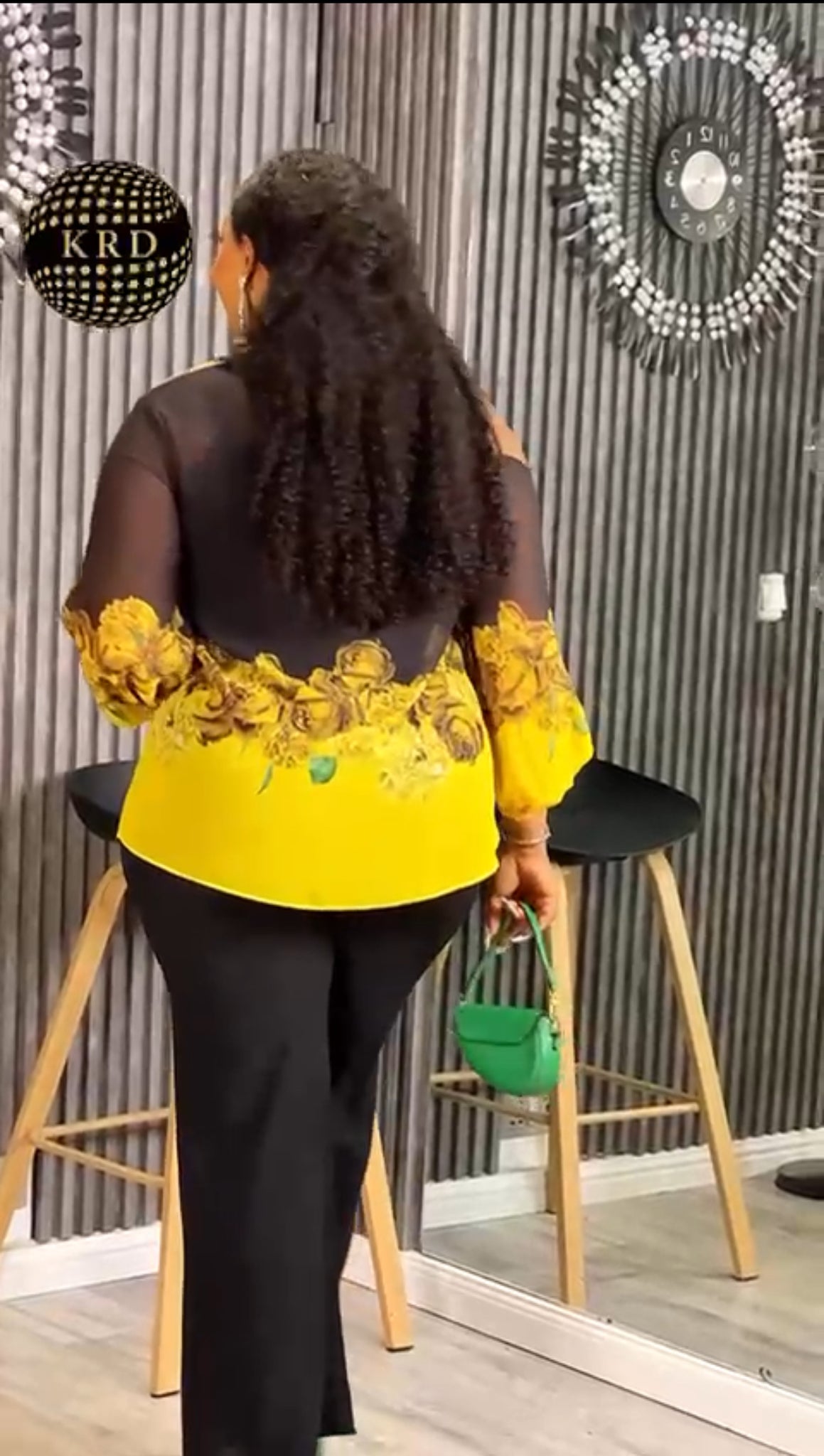 Elegant Chiffon 3-Piece Set with Floral Details