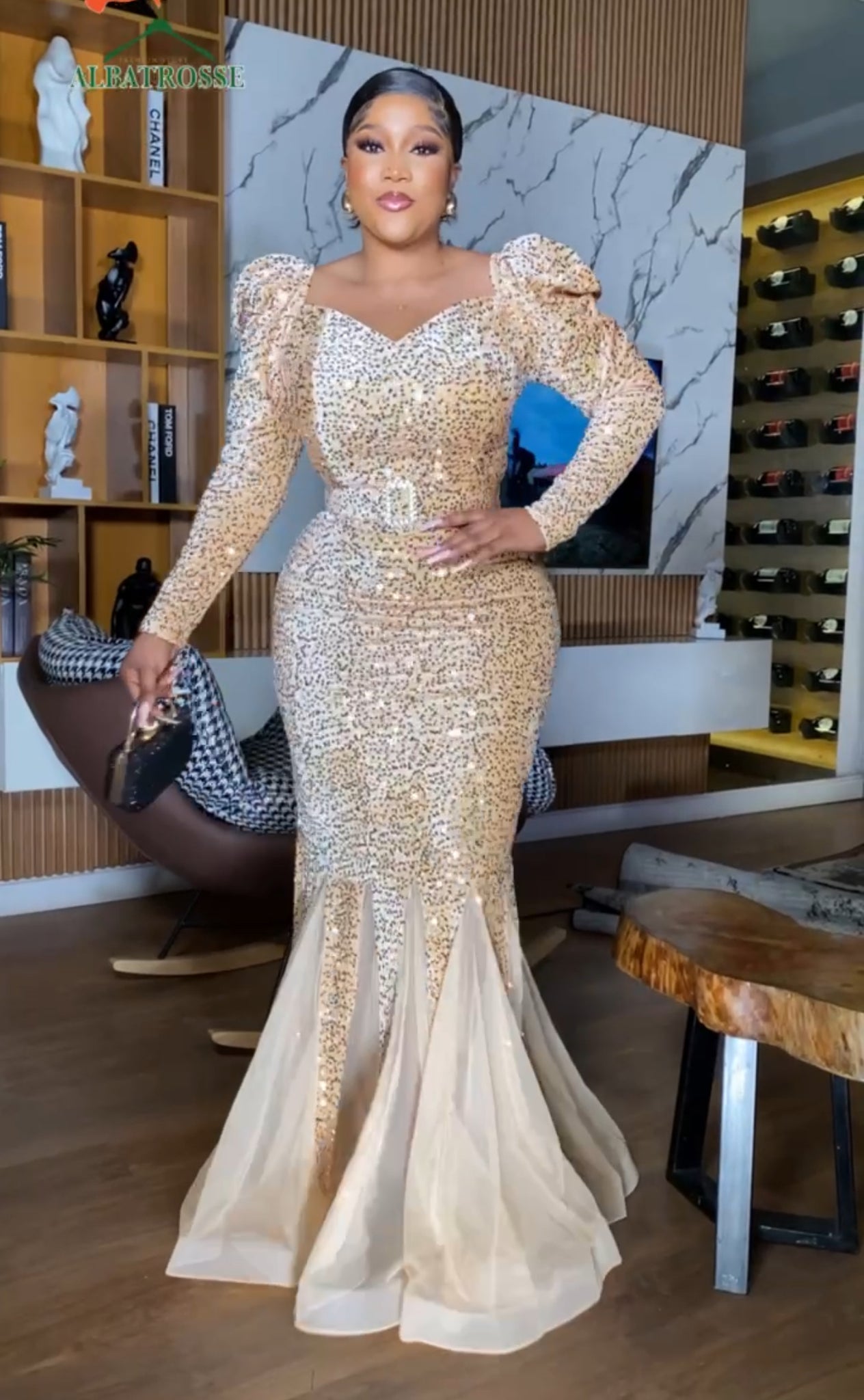 Gold gorgeous party dress