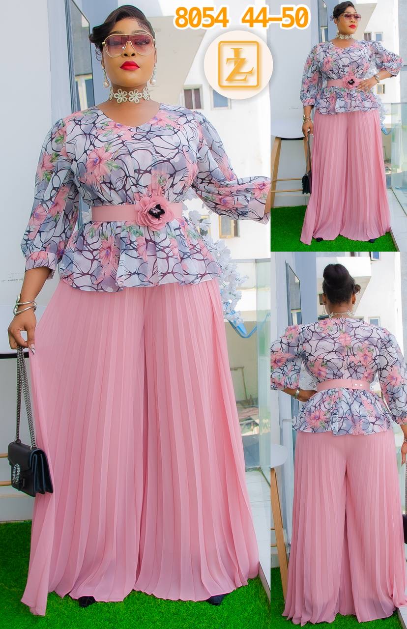 Elegant pink jumpsuit