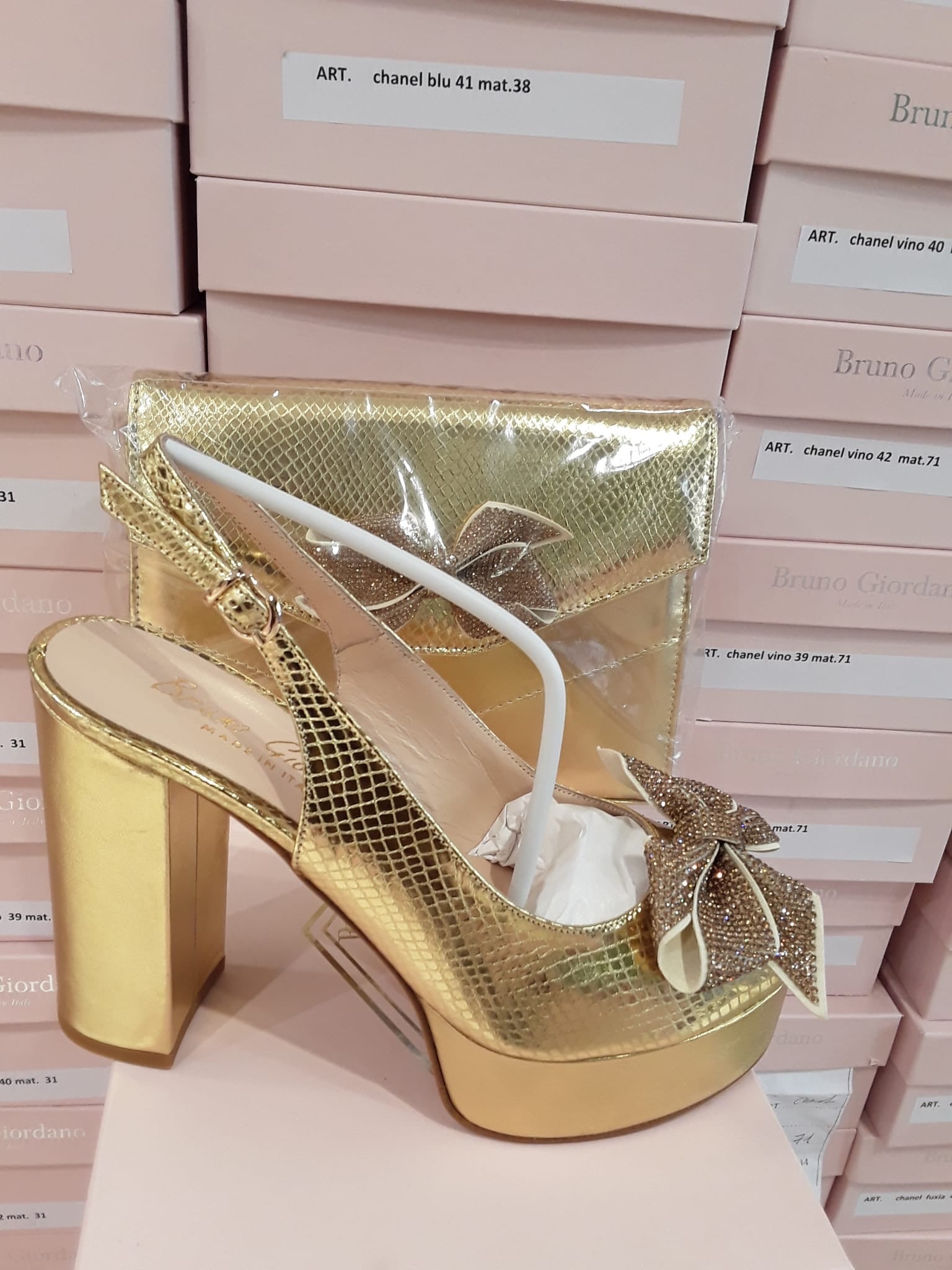 Block heel Italian silver shoe and bag - Godshandfashion -