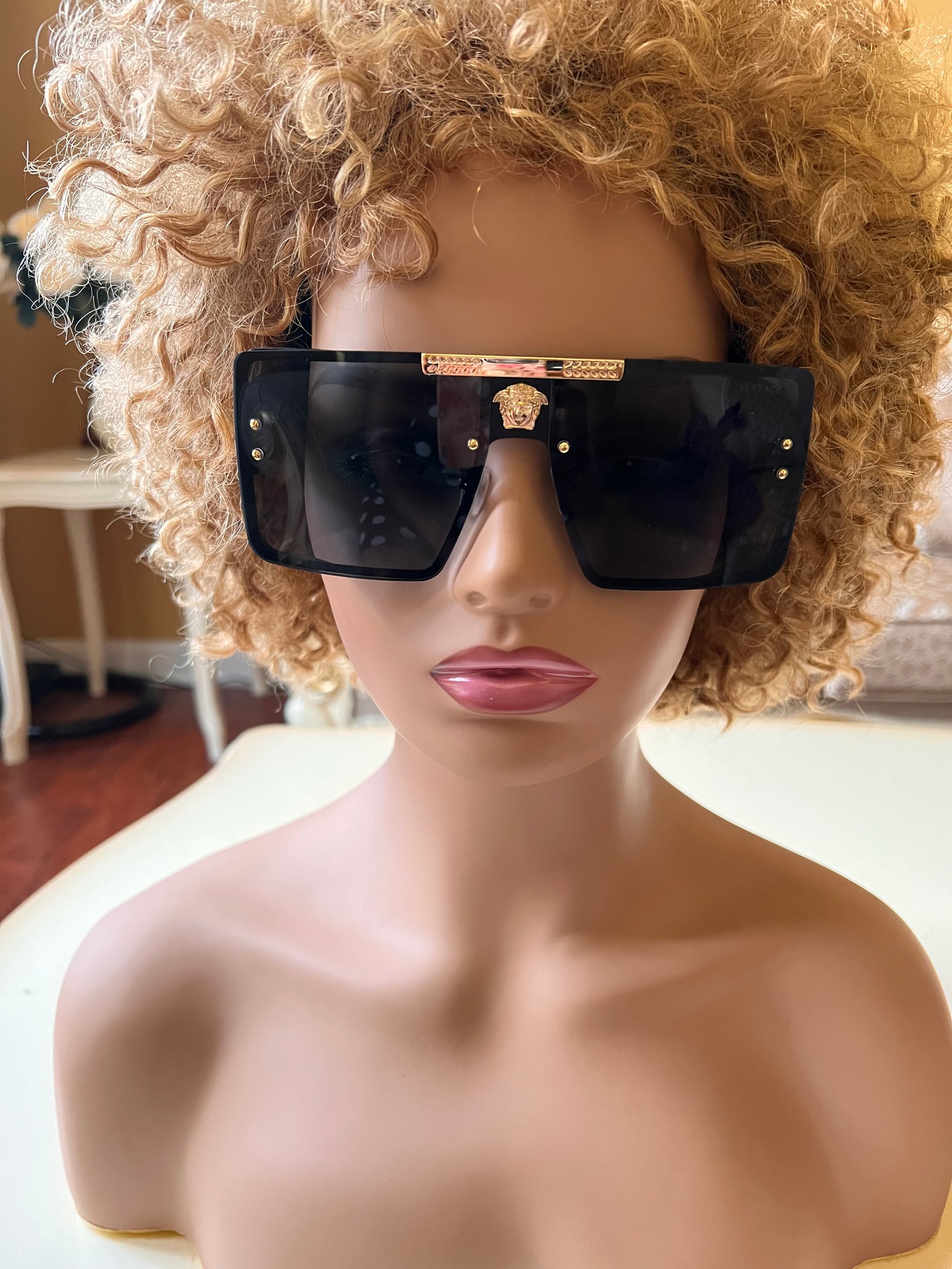 Designer black sunglasses-ghfempire.com