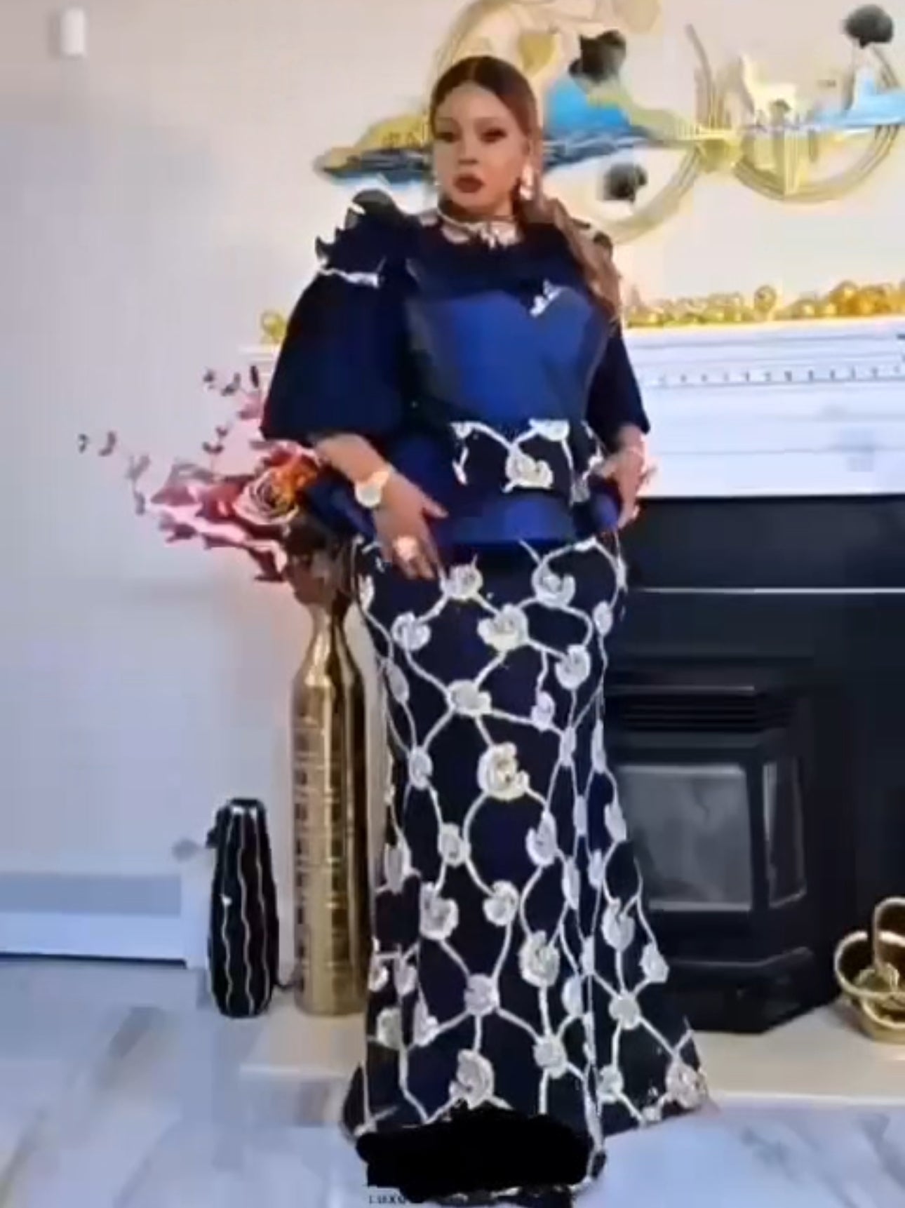 Elegant Navy Blue and Gold Lace Evening Dress for Special Occasions