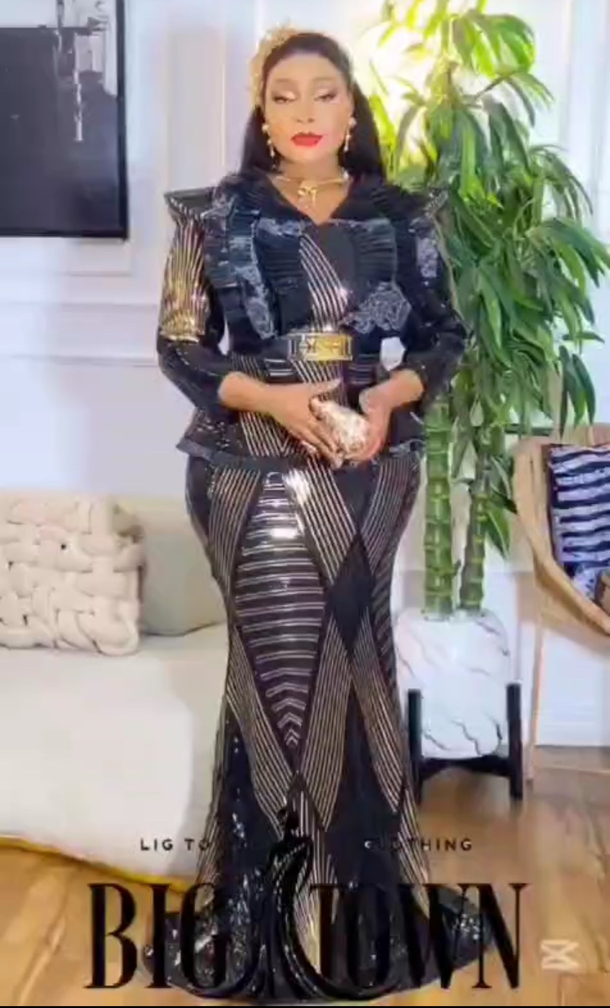 Gold/black sequin  party dress