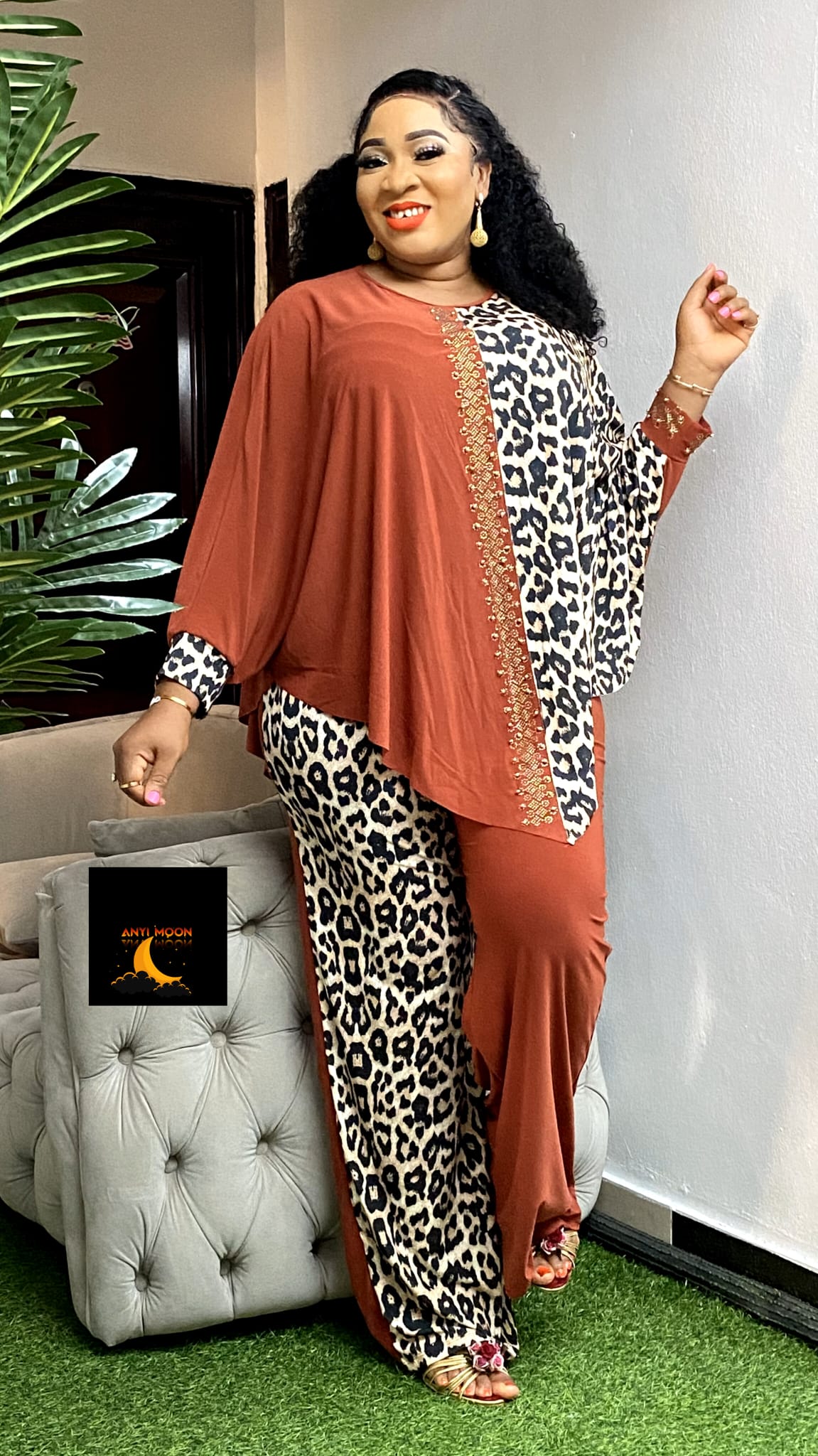 Brown Big Top and Pants Set - Perfect for Effortless Fashion"
