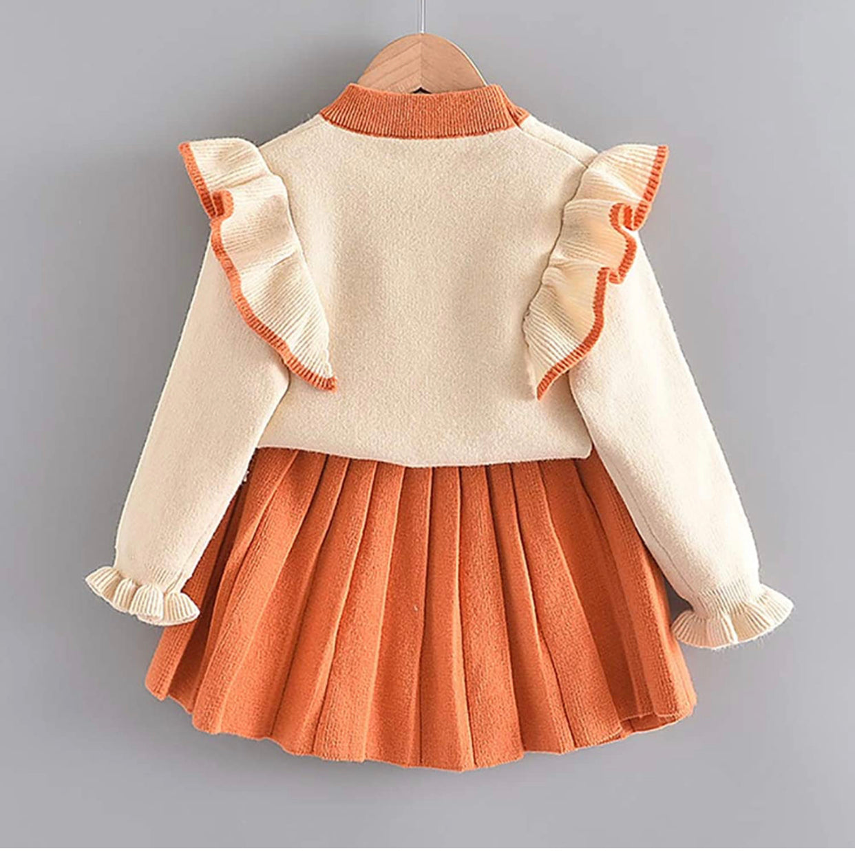 Sweat skirt and blouse for little girls - Godshandfashion -